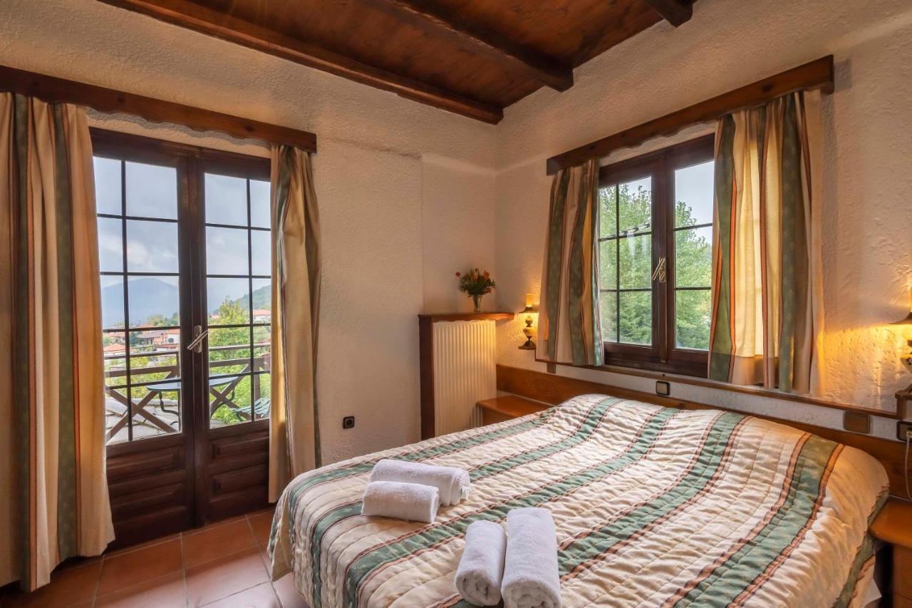 Hotel Makkas Krentis Экстерьер фото