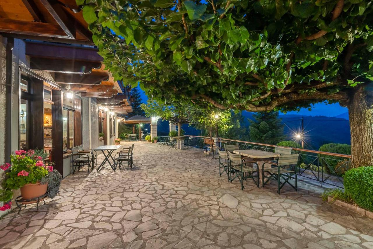 Hotel Makkas Krentis Экстерьер фото